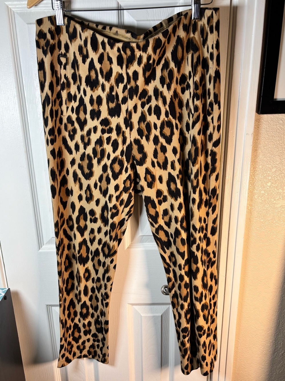 CHICOS Leopard Print Wide-Leg Pants - Tan & Black